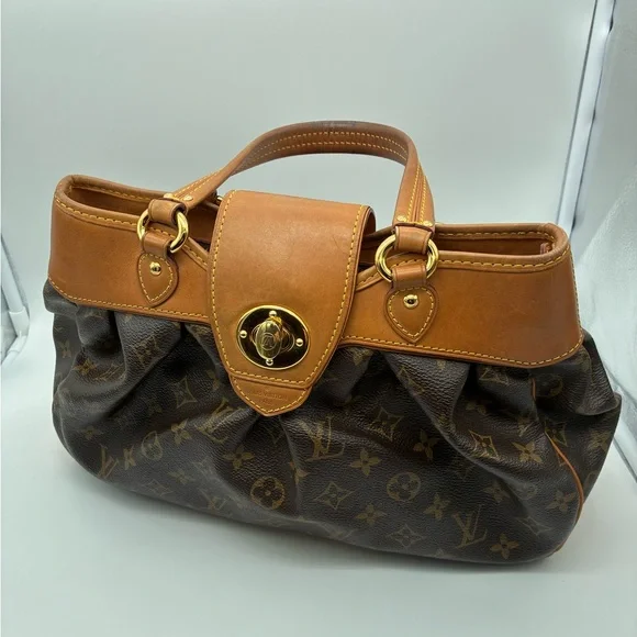 Louis Vuitton monogram boetie mm hand bag with LV dust bag - Picture 5 of 17